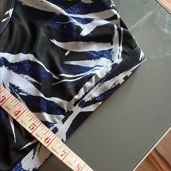 Fabletics Sports Bra - Picture 5 of 6